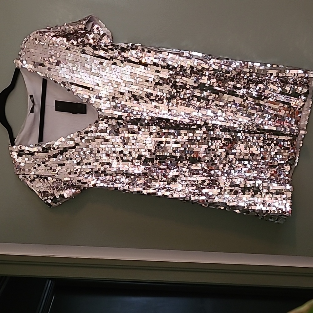 Silver Sequin Tuni